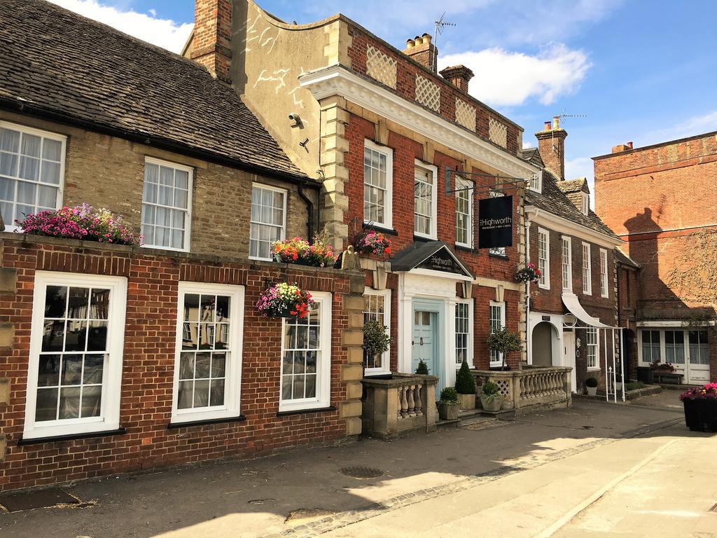 The Highworth Hotel Swindon Exterior photo
