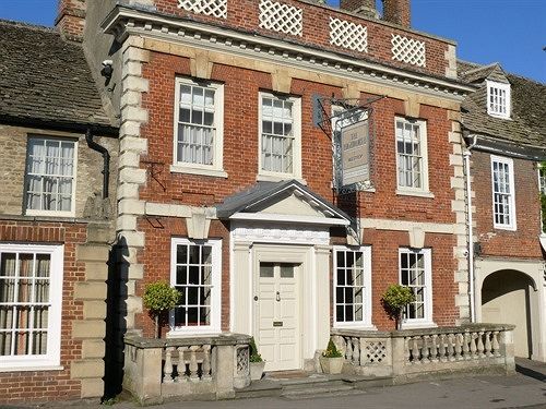 The Highworth Hotel Swindon Exterior photo
