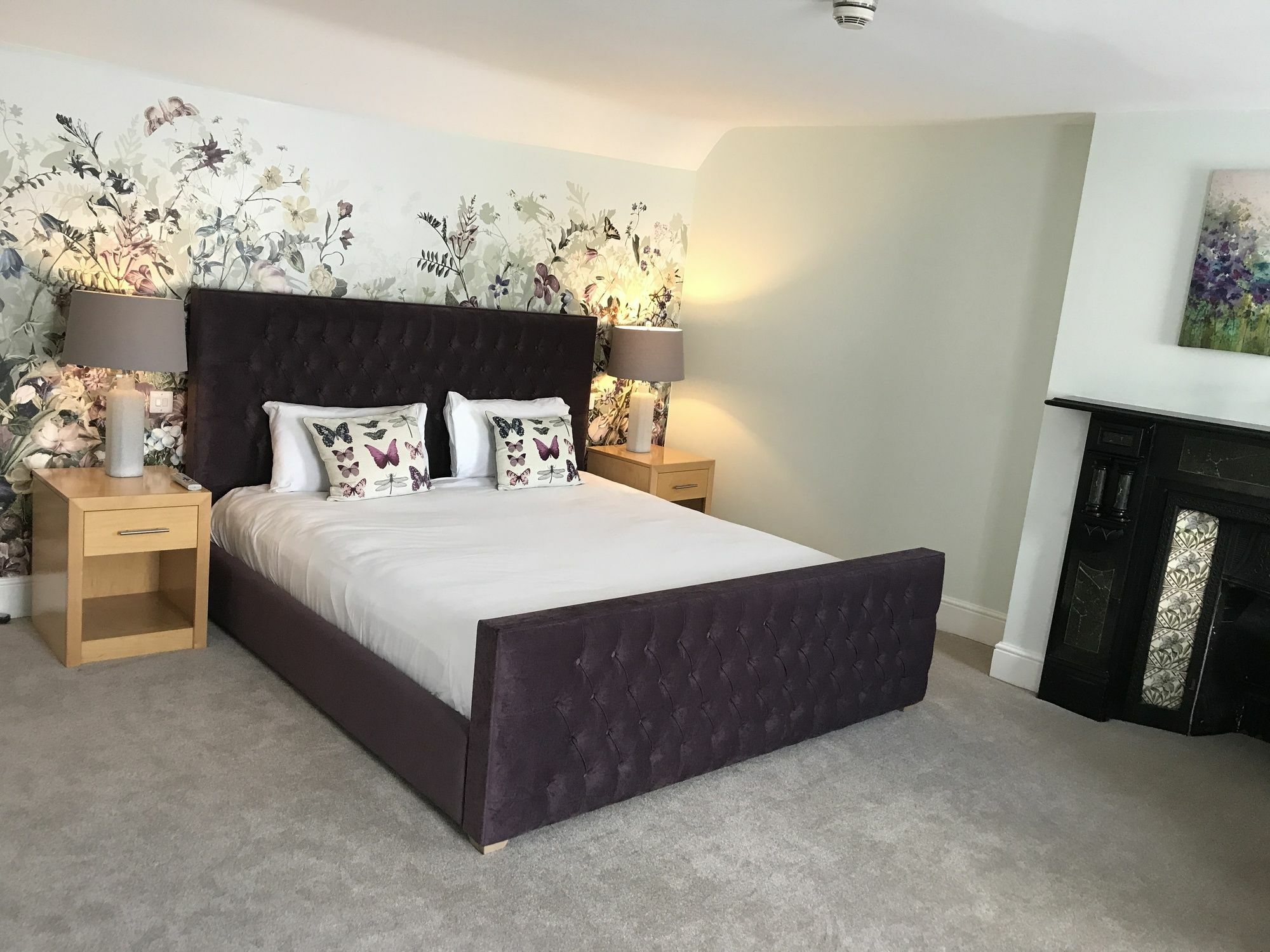 The Highworth Hotel Swindon Exterior photo